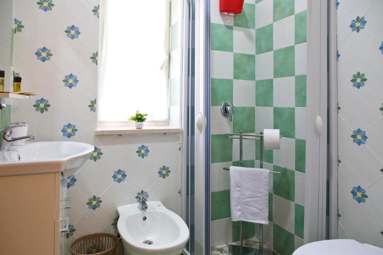 B&B Serena Castellammare di Stabia Eksteriør bilde